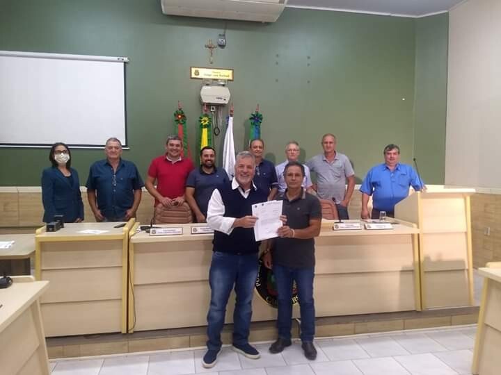 camara-de-caraa-em-acao-conjunta-dos-vereadores-repassa-r-10-mil-reais-a-prefeitura-para-compra-de-cestas-basicas